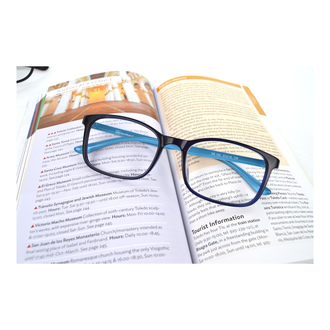 A photo of Korean eyeglasses with Blue Color